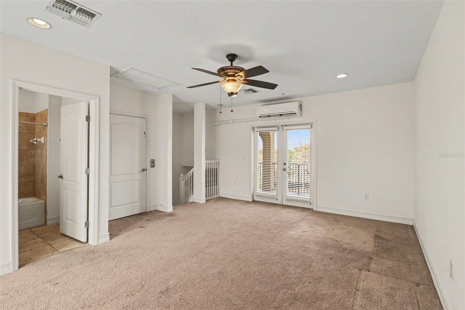 FOUNTAIN PARKE AT LAKE MARY - Residential