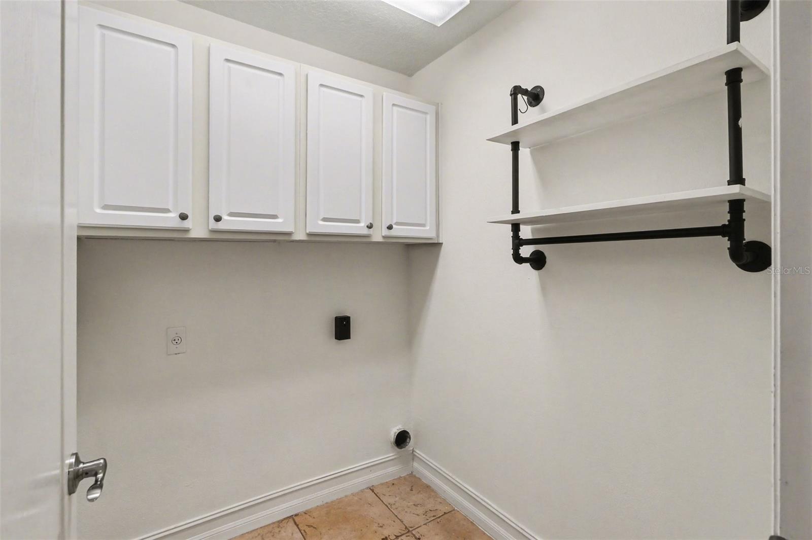 FOUNTAIN PARKE AT LAKE MARY - Residential