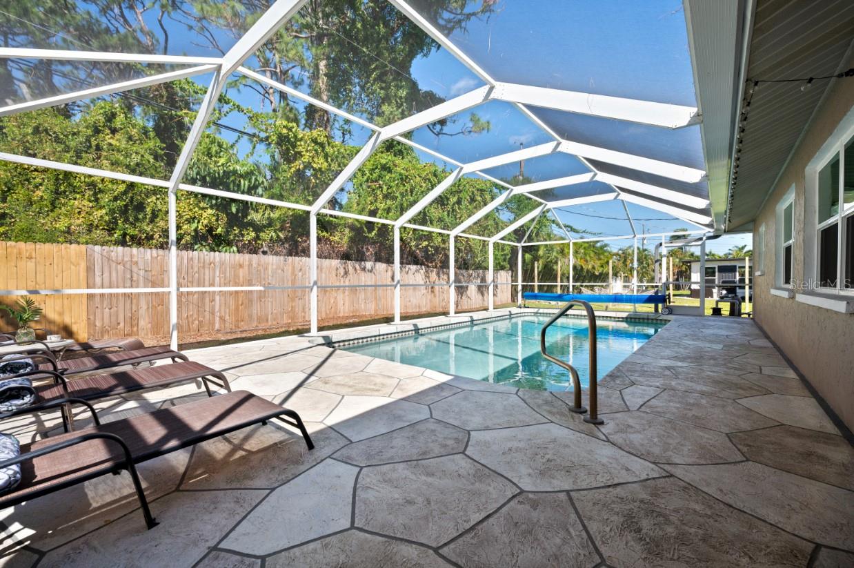 SOUTH VENICE - Residential