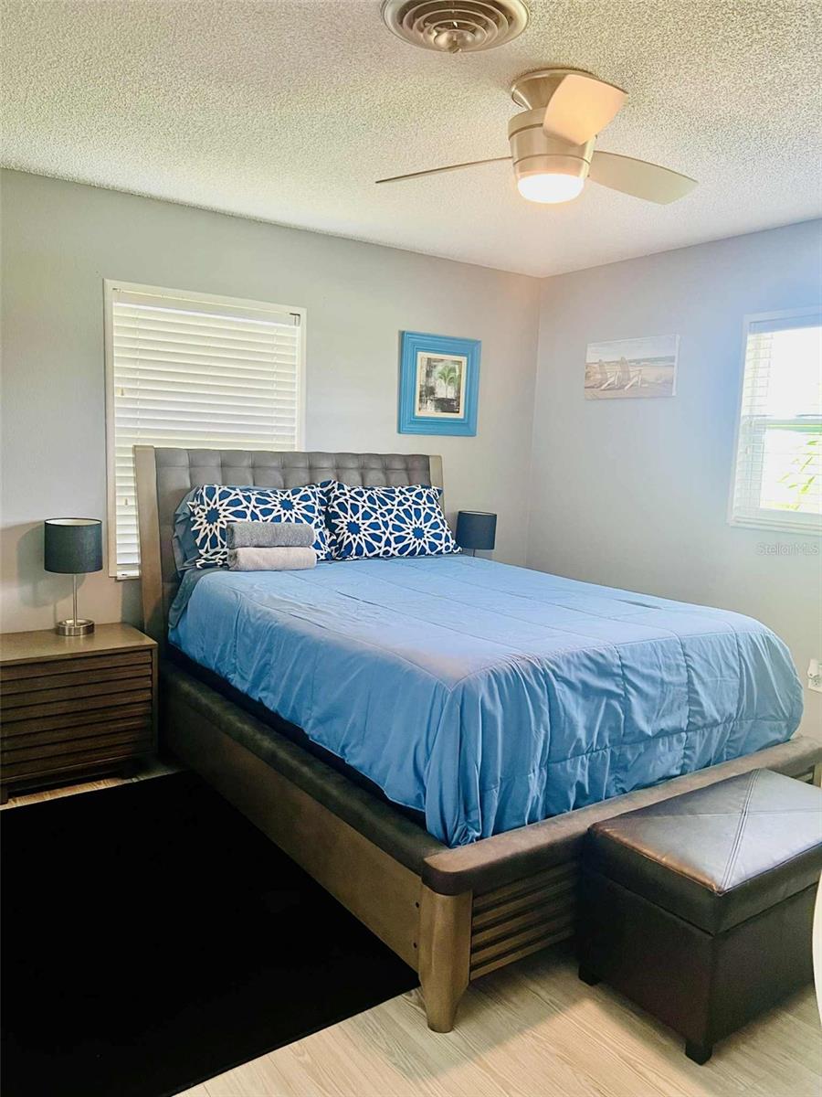 SOUTH VENICE - Residential