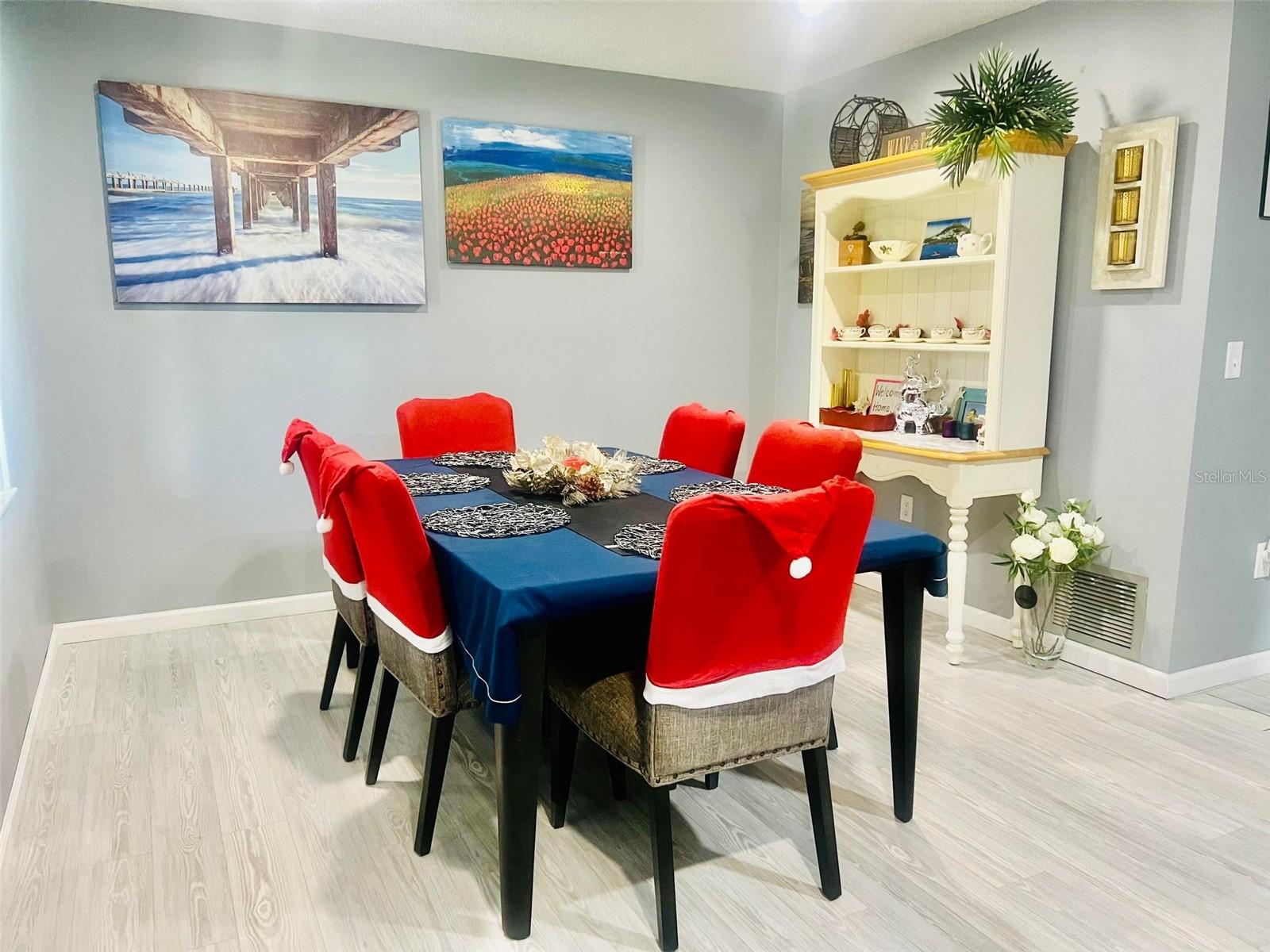 SOUTH VENICE - Residential