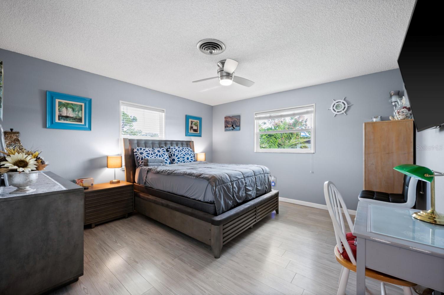 SOUTH VENICE - Residential