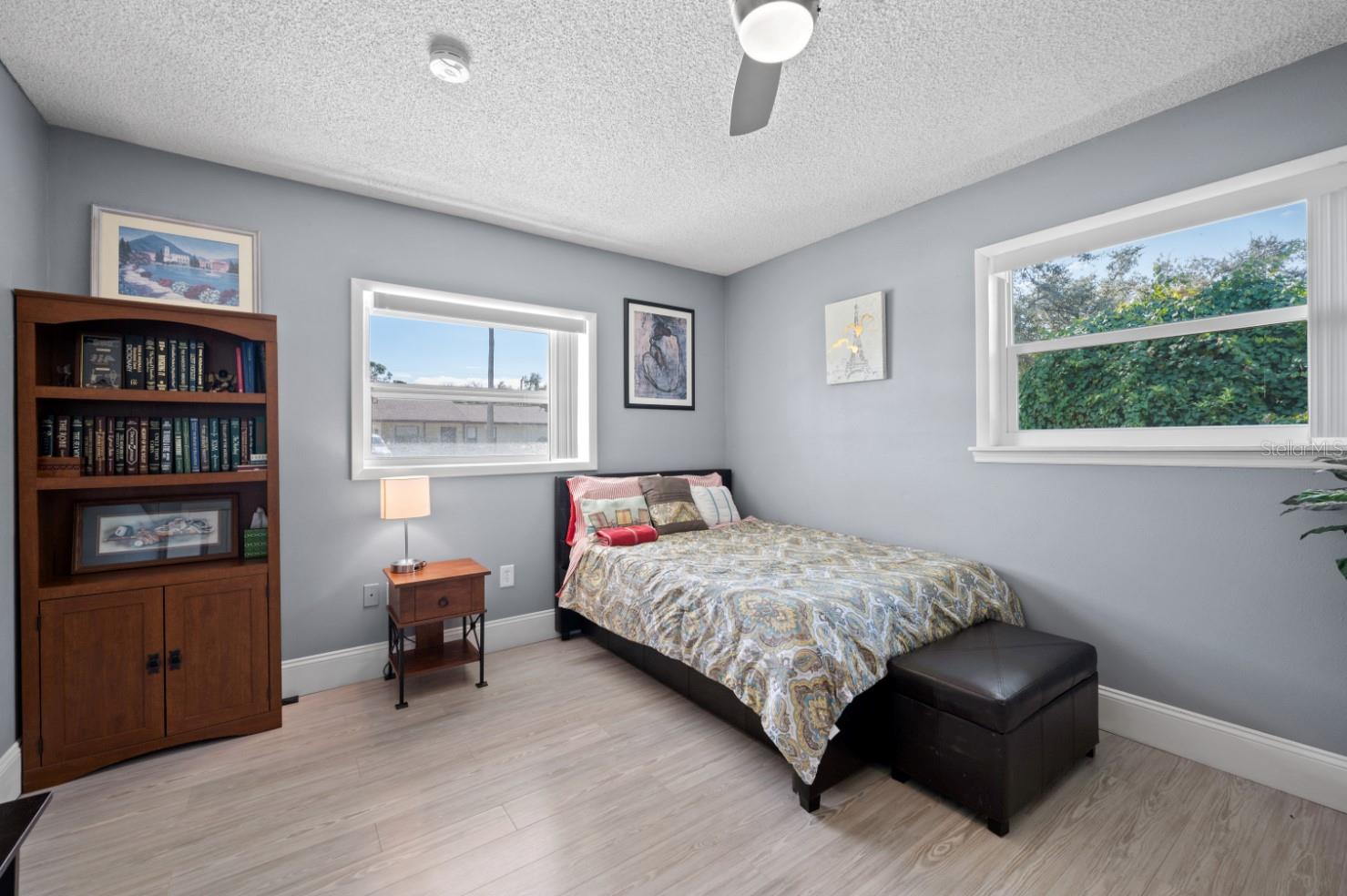 SOUTH VENICE - Residential