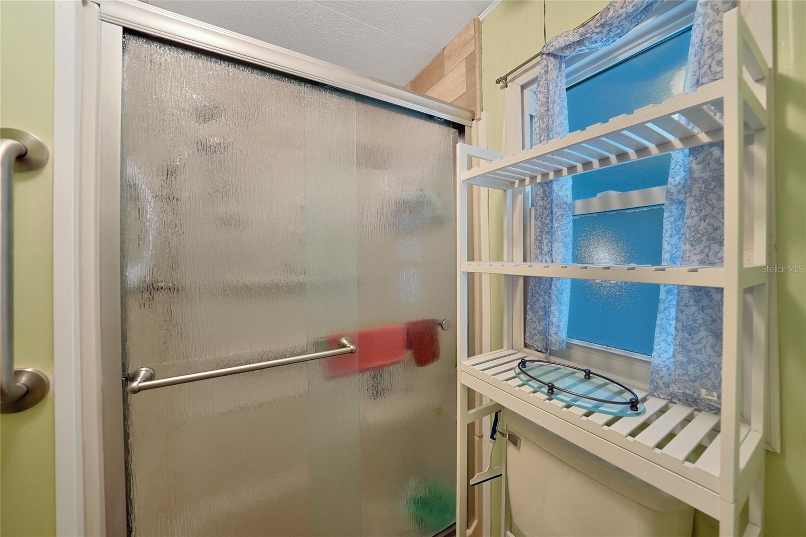 LA CASA MHP CO-OP - Residential