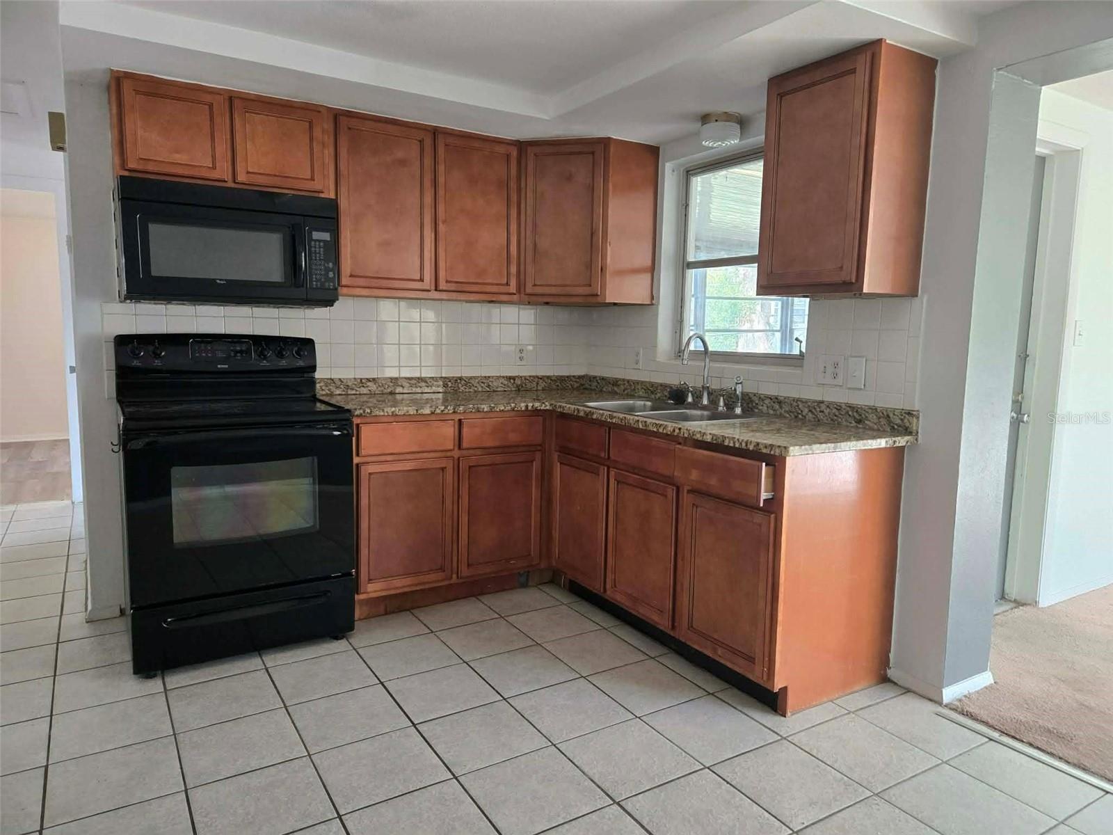 LA VILLA GARDENS - Residential