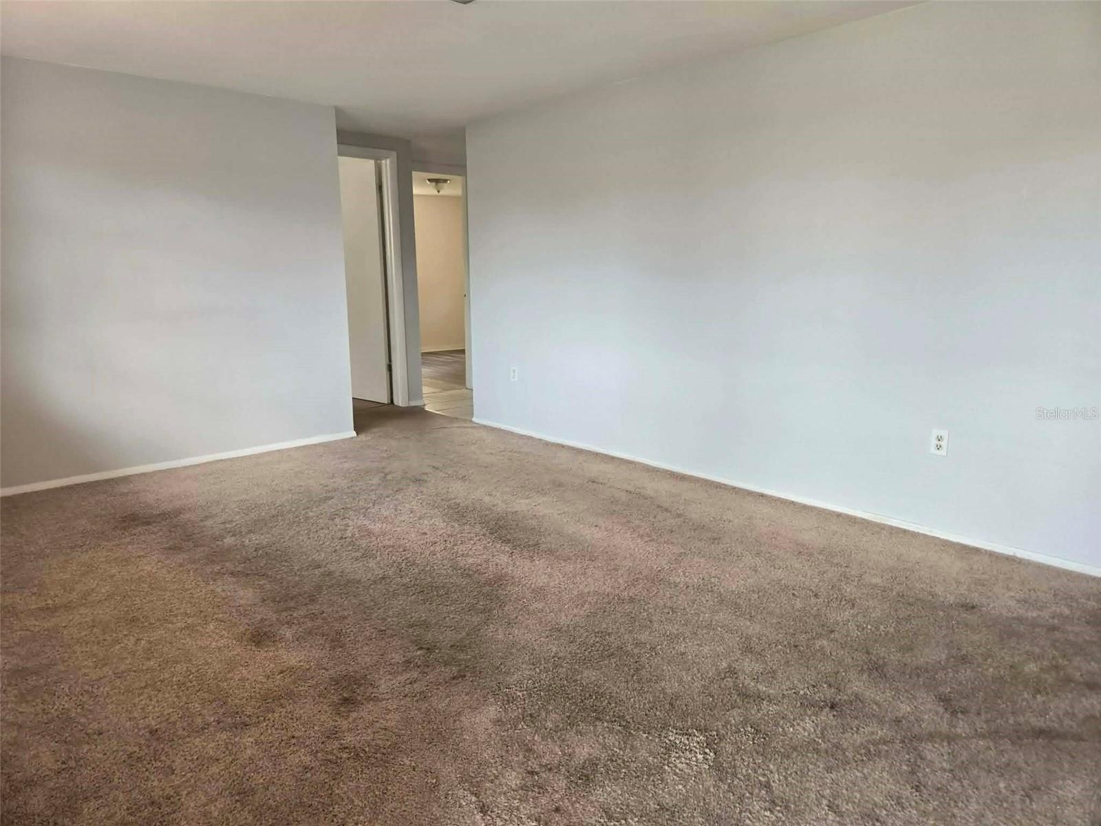 LA VILLA GARDENS - Residential