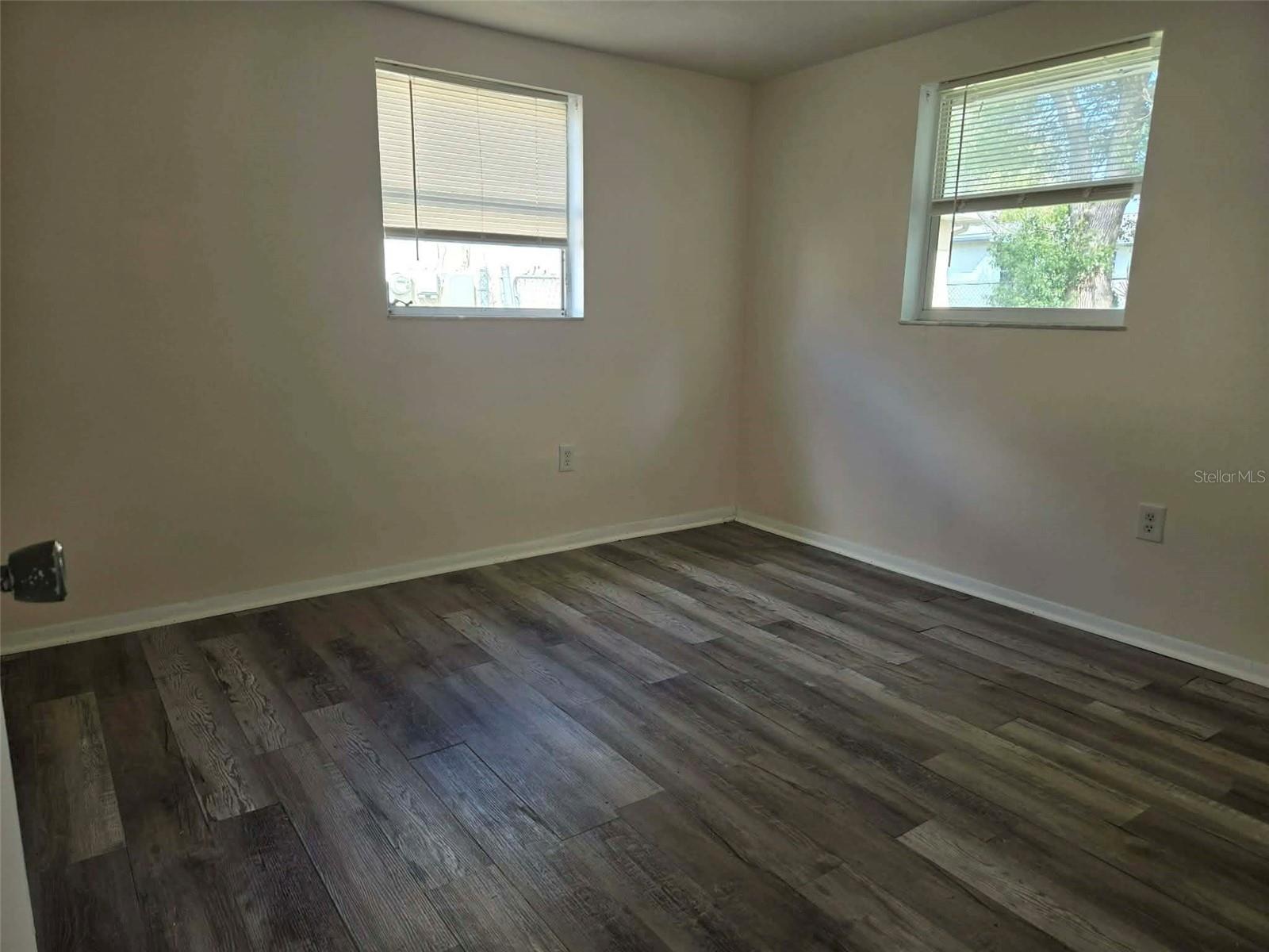 LA VILLA GARDENS - Residential