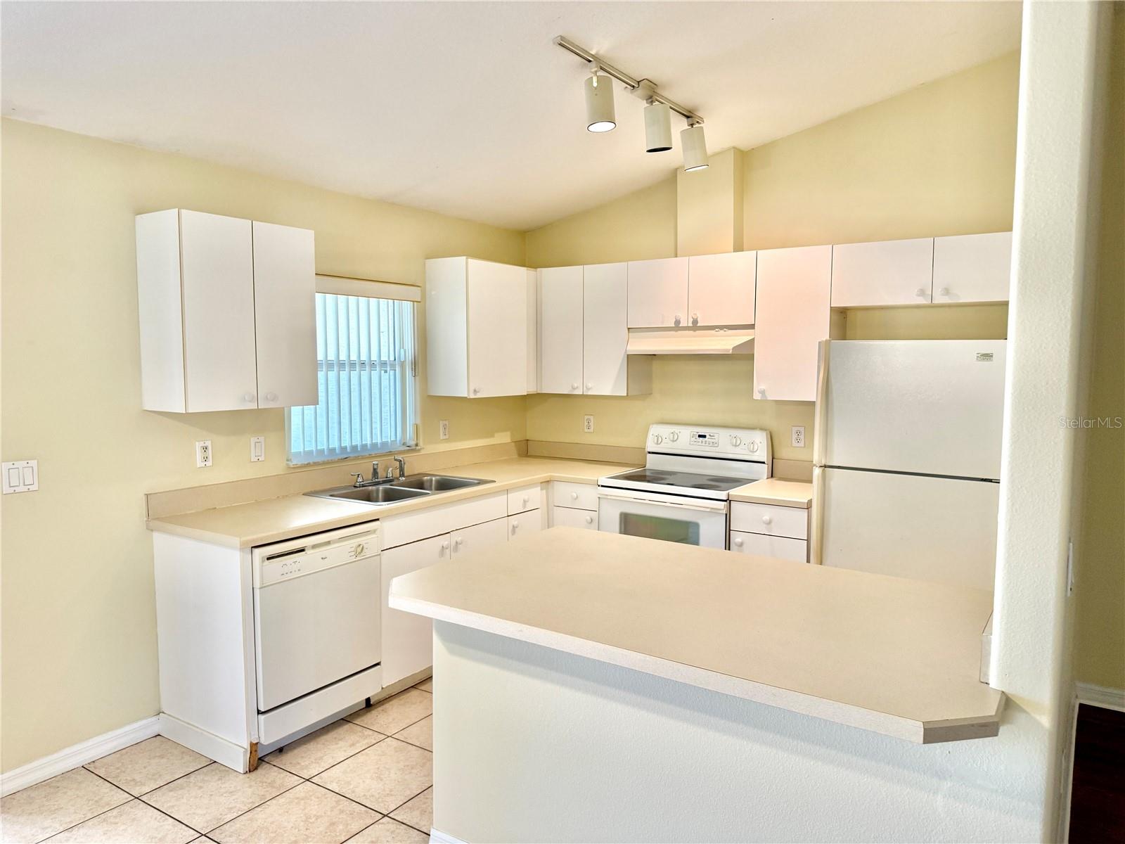 PALM COAST SEC 24 - Residential Income