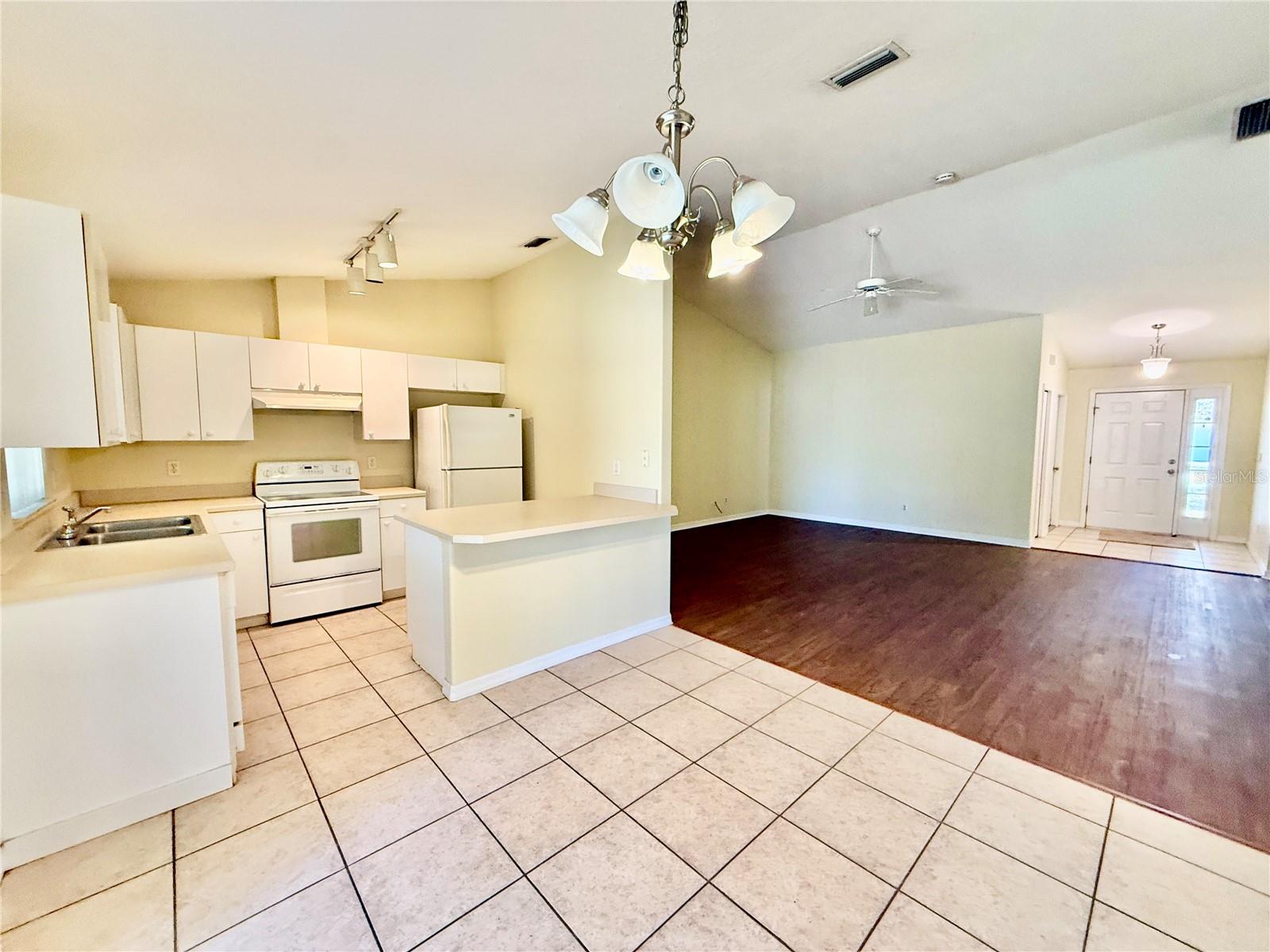 PALM COAST SEC 24 - Residential Income