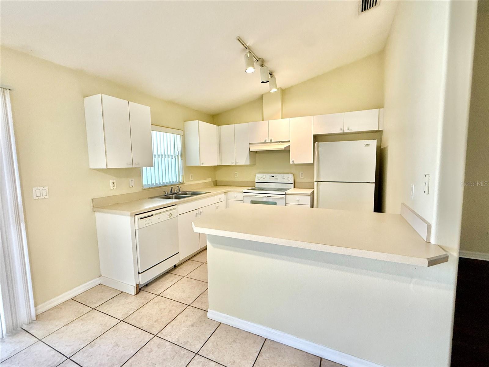 PALM COAST SEC 24 - Residential Income