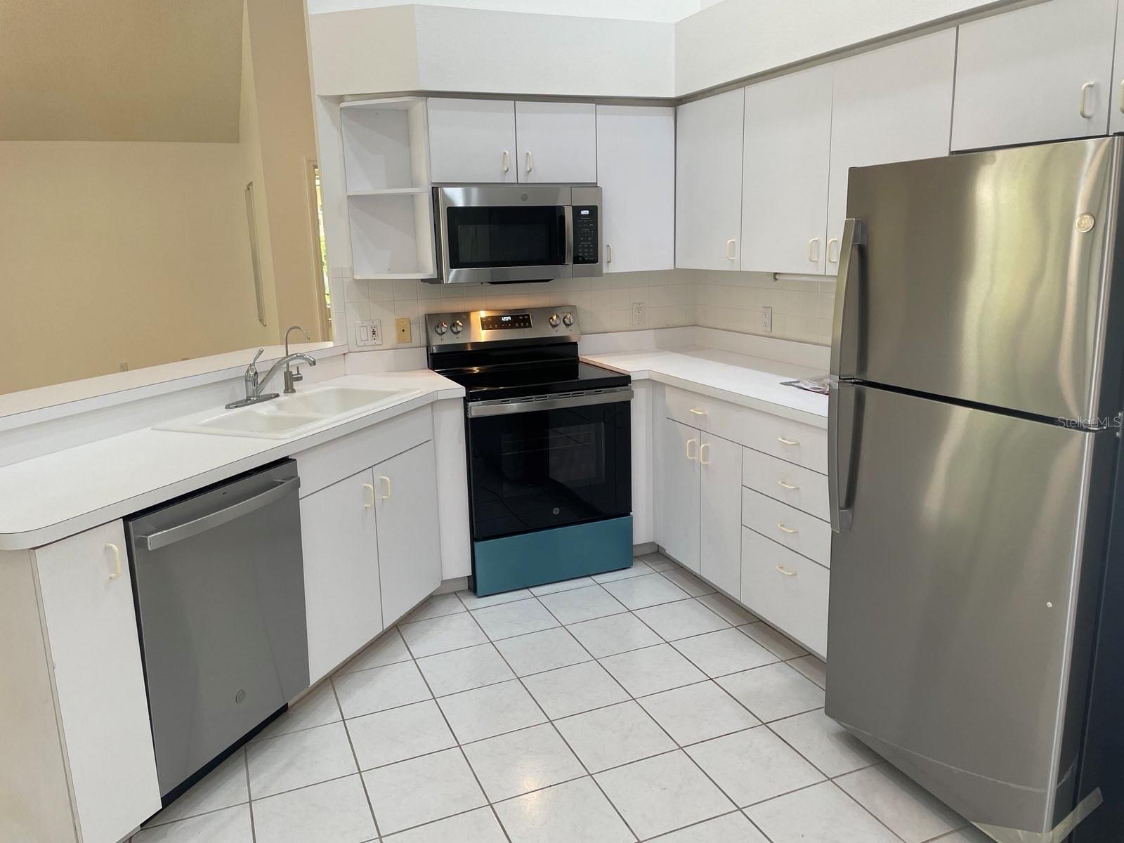 4504 DEER TRAIL BOULEVARD