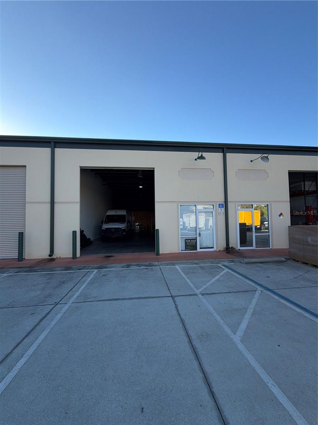 Photo of 1220 Biscayne Boulevard #J, Deland, FL 32724 (MLS # O6393188)