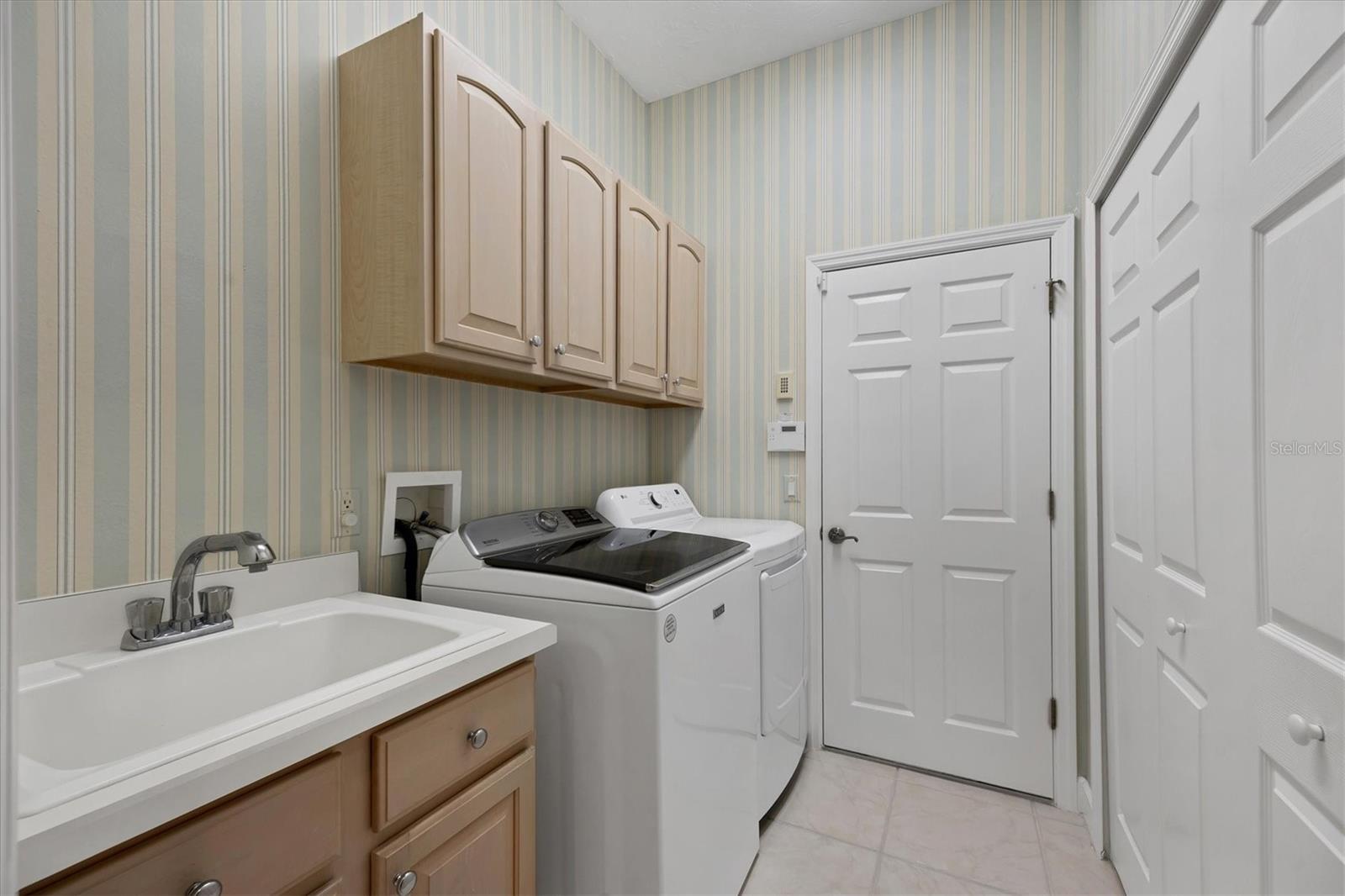 UNIVERSITY PARK - Residential