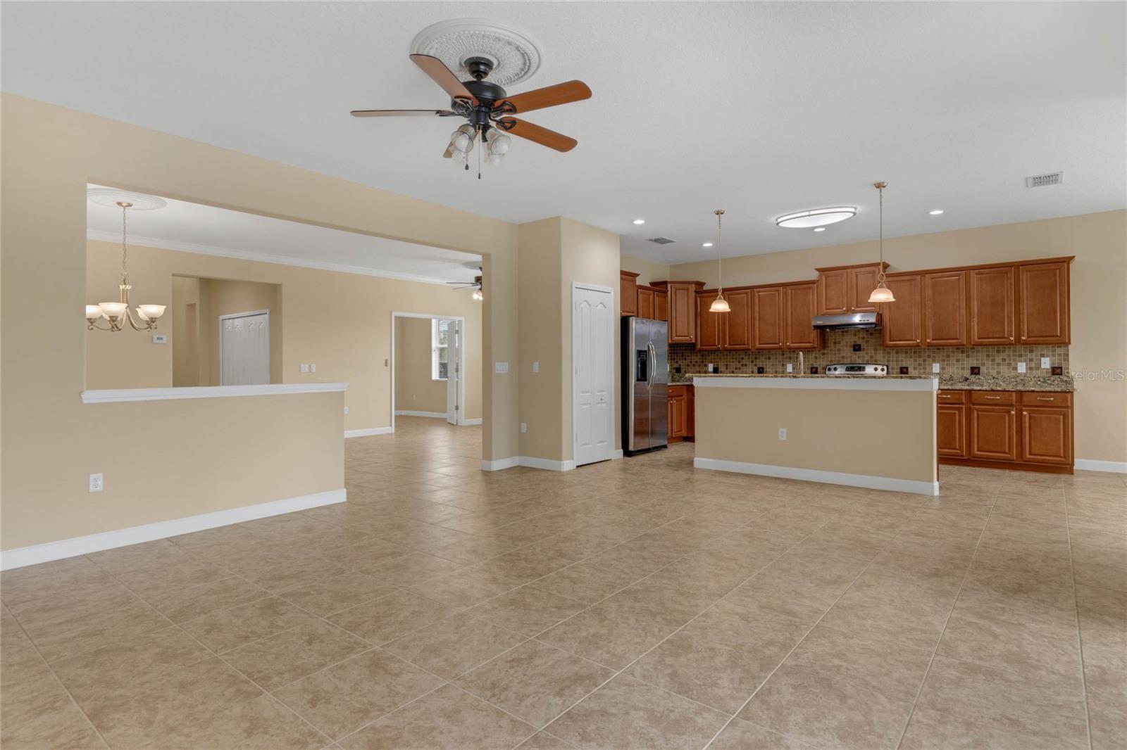 STONEYBROOK HILLS A - Residential Lease