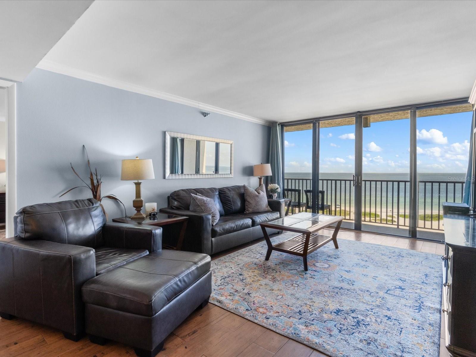 LIGHTHOUSE TOWERS CONDO - Residential