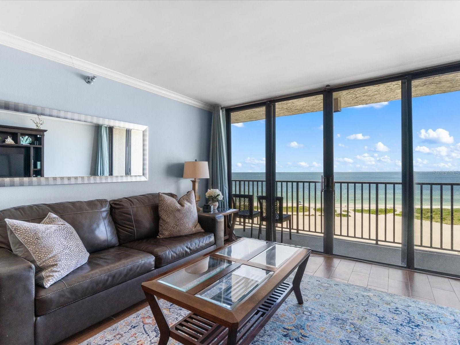 LIGHTHOUSE TOWERS CONDO - Residential