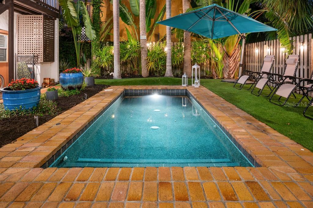 BURNS REALTY - Residential