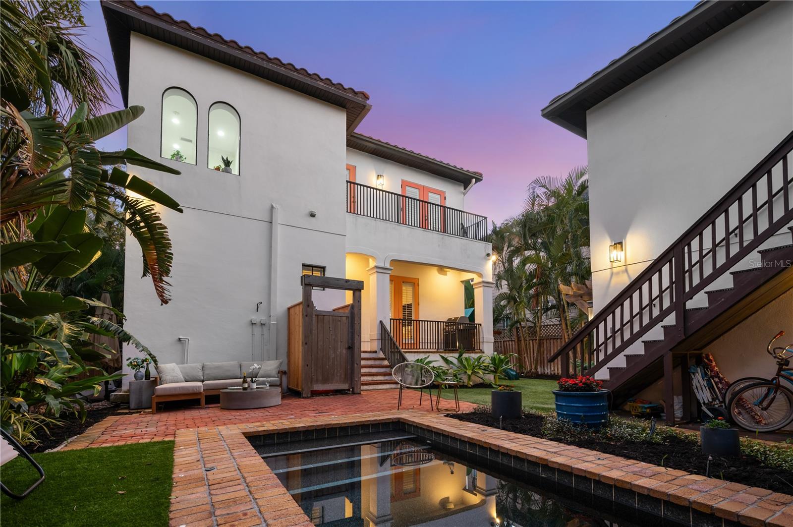 BURNS REALTY - Residential