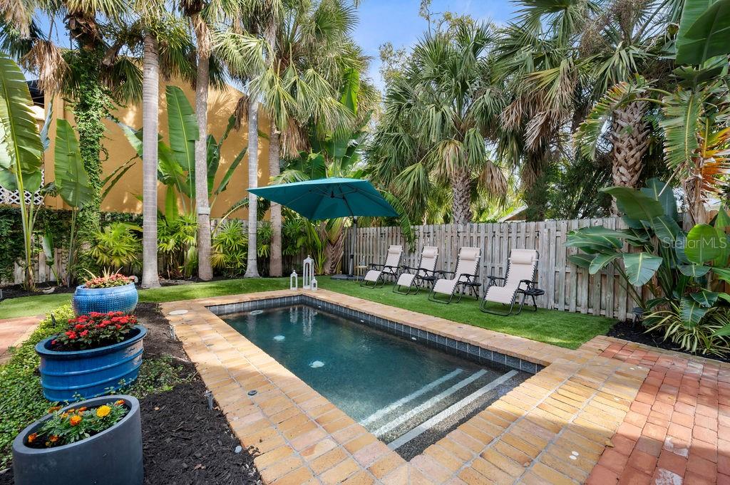 BURNS REALTY - Residential