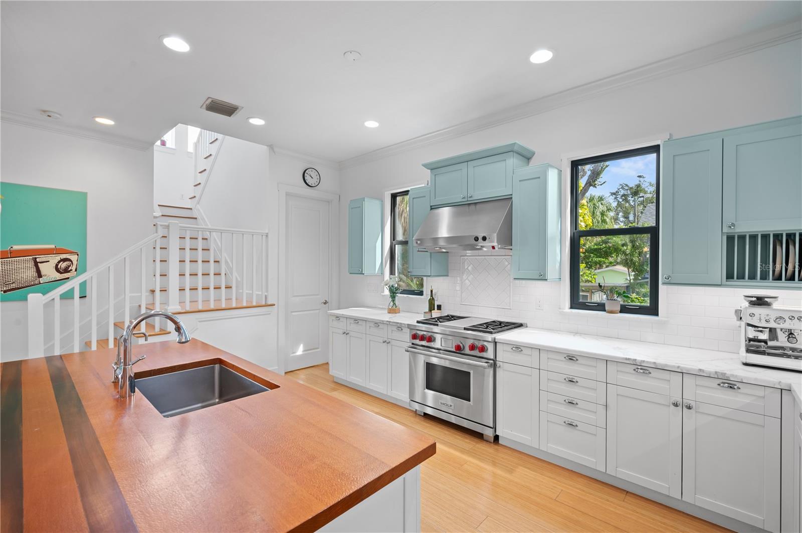 BURNS REALTY - Residential