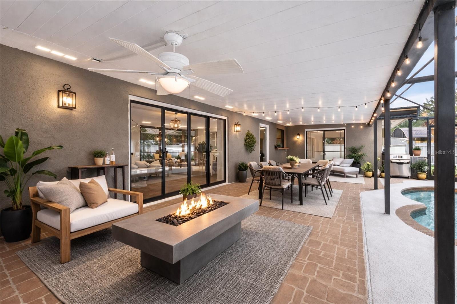 SAND LAKE HILLS SEC 09 - Residential