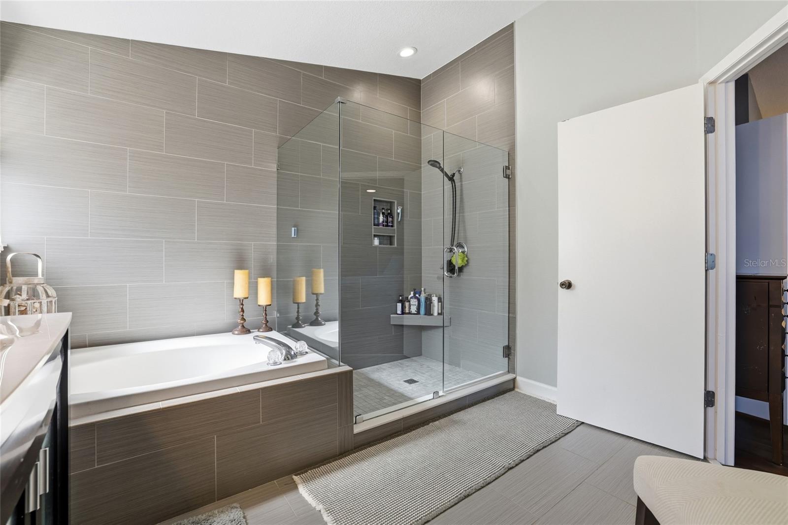 COUNTRYWAY PRCL B TRCT 9 PH 2 - Residential