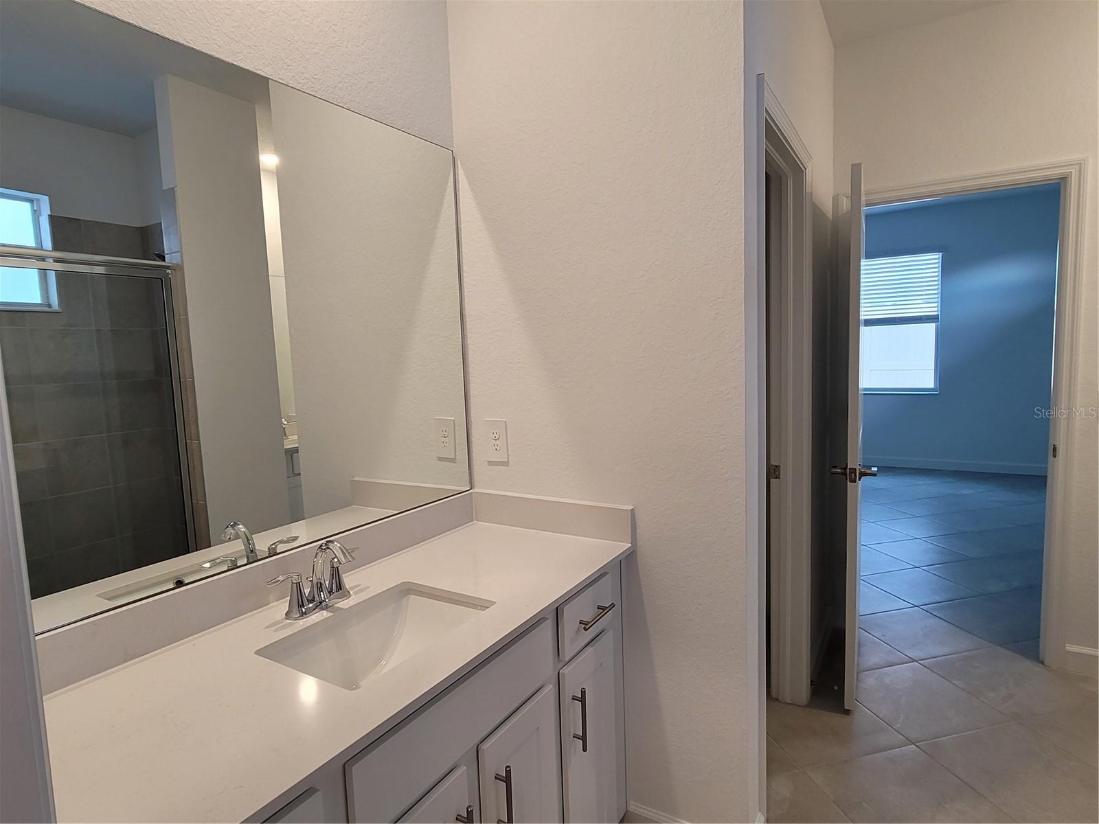 PALM LK/COCO BAY - Residential Lease