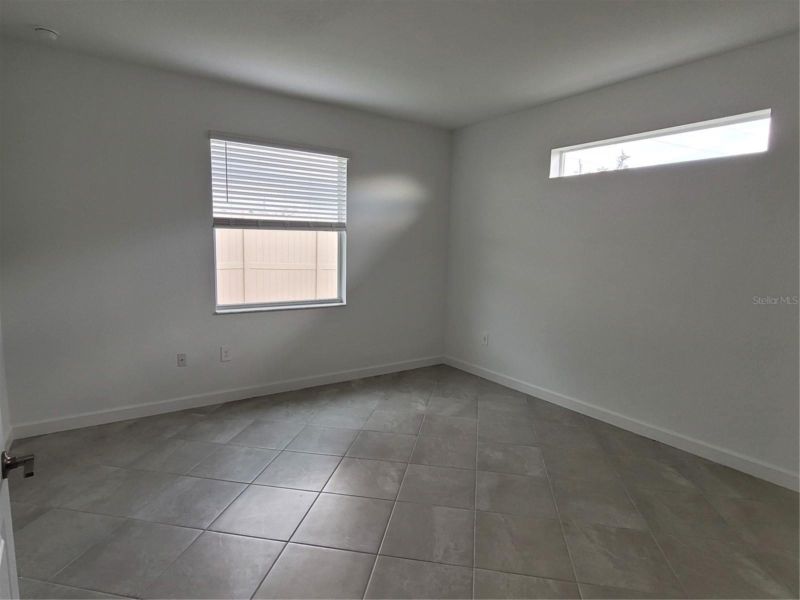 PALM LK/COCO BAY - Residential Lease