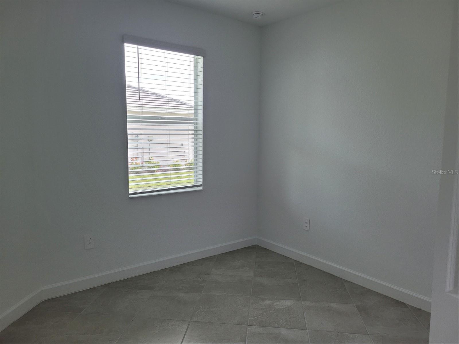 PALM LK/COCO BAY - Residential Lease