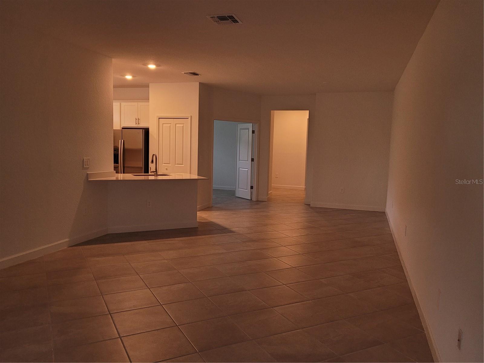 PALM LK/COCO BAY - Residential Lease