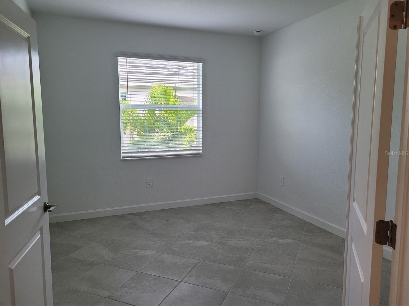 PALM LK/COCO BAY - Residential Lease