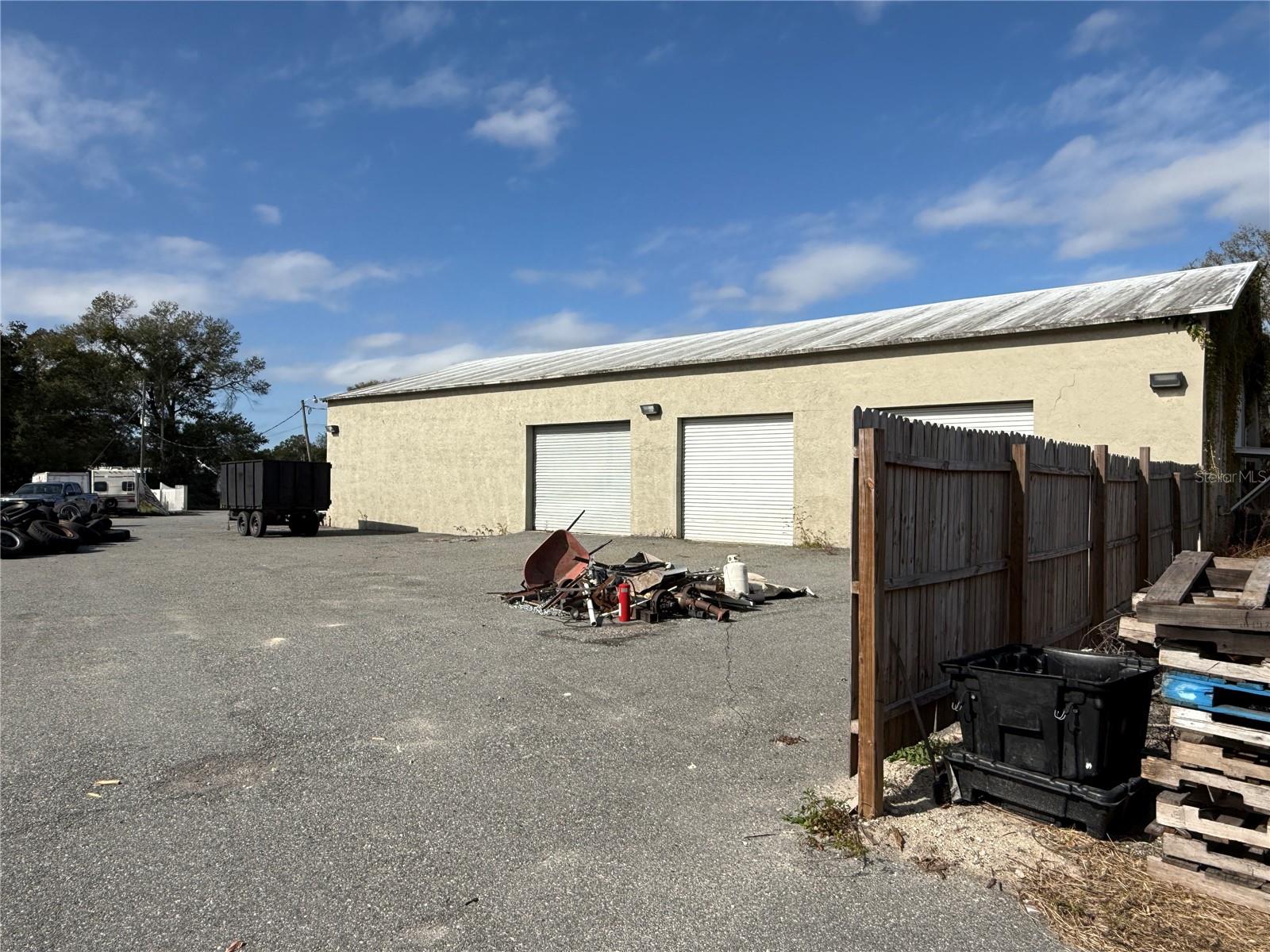 POTTERFIELD GARDEN AC - H - Commercial Lease