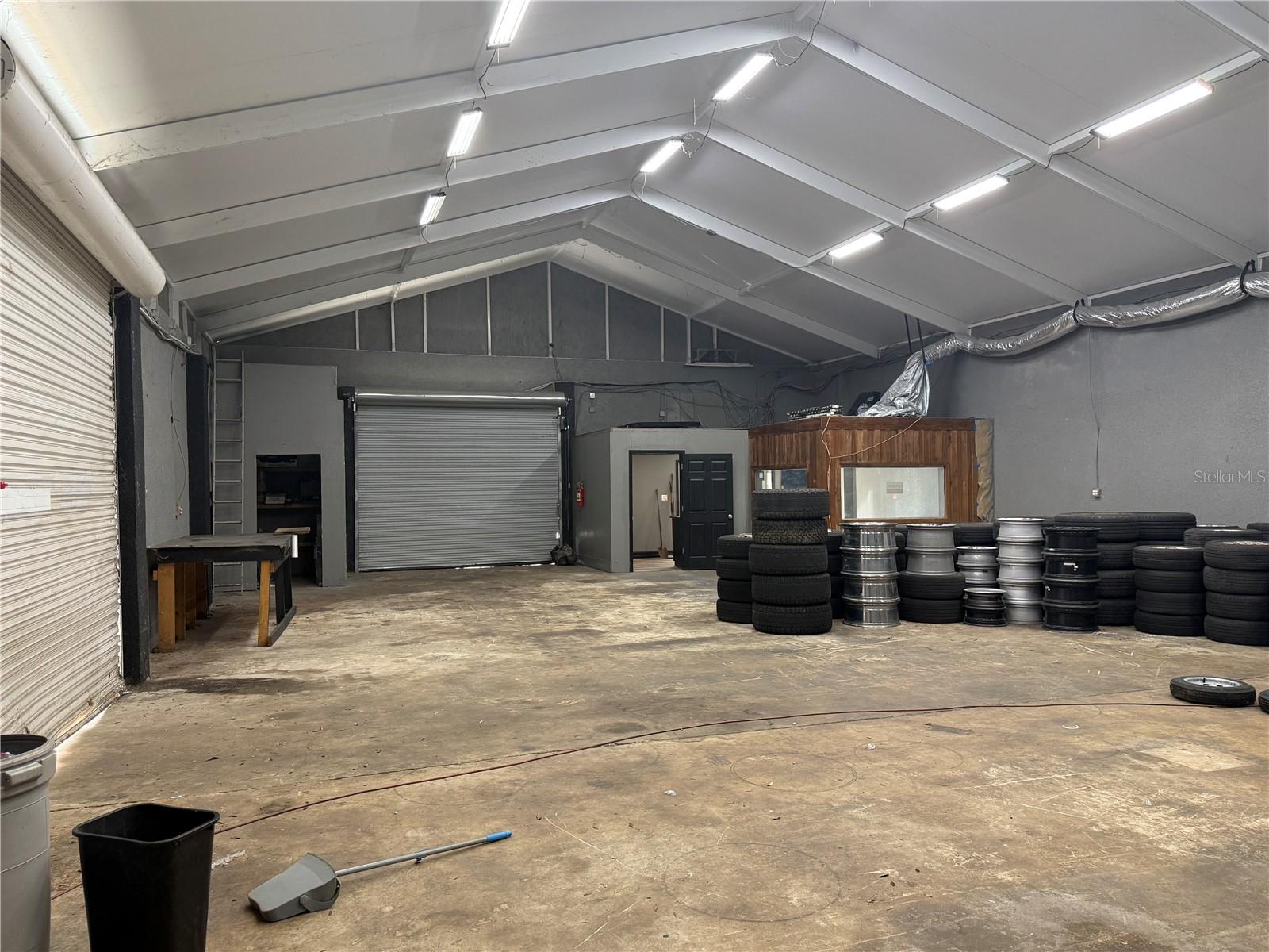 POTTERFIELD GARDEN AC - H - Commercial Lease