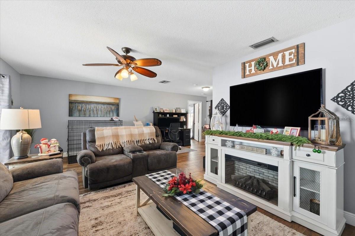 CHRISTINA WOODS - Residential