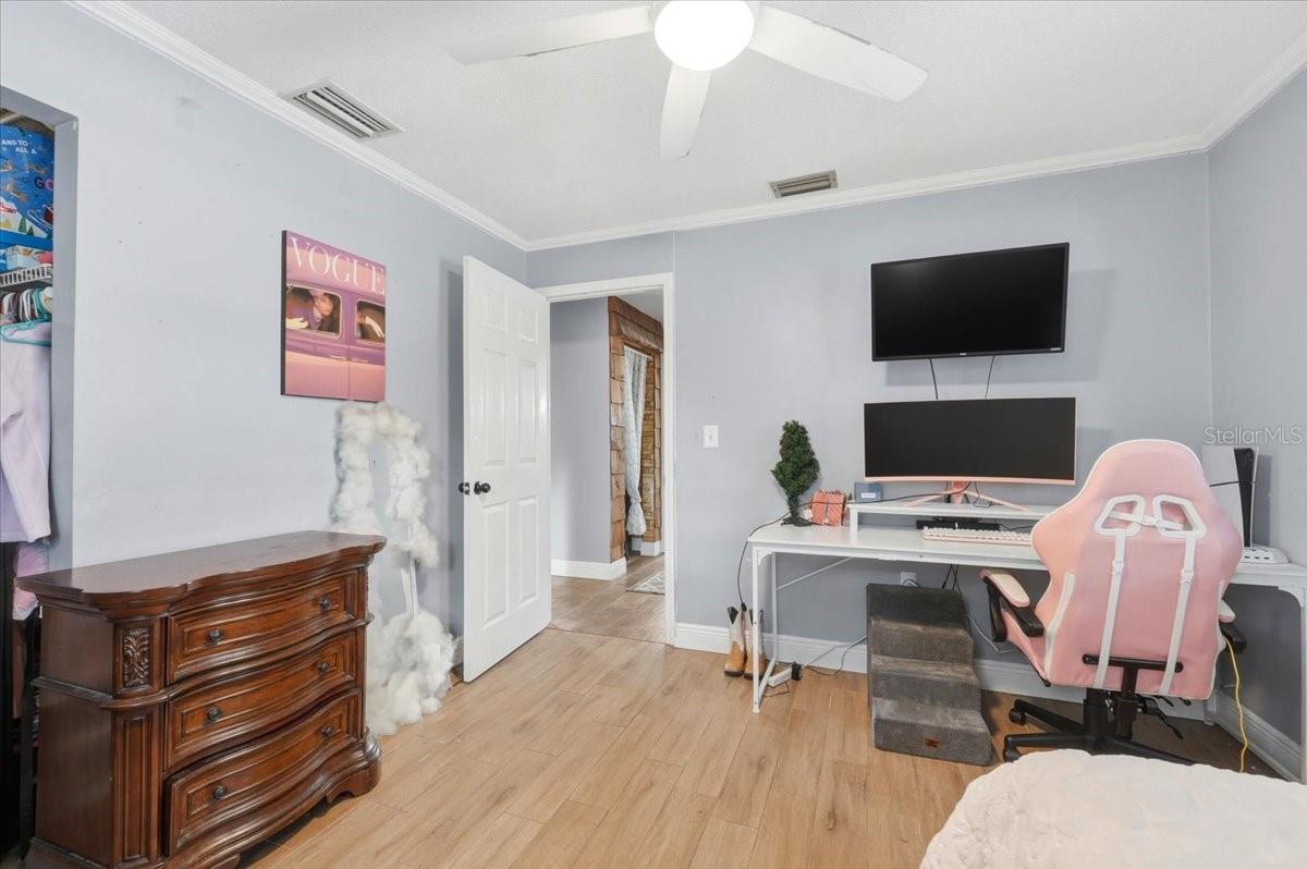 CHRISTINA WOODS - Residential