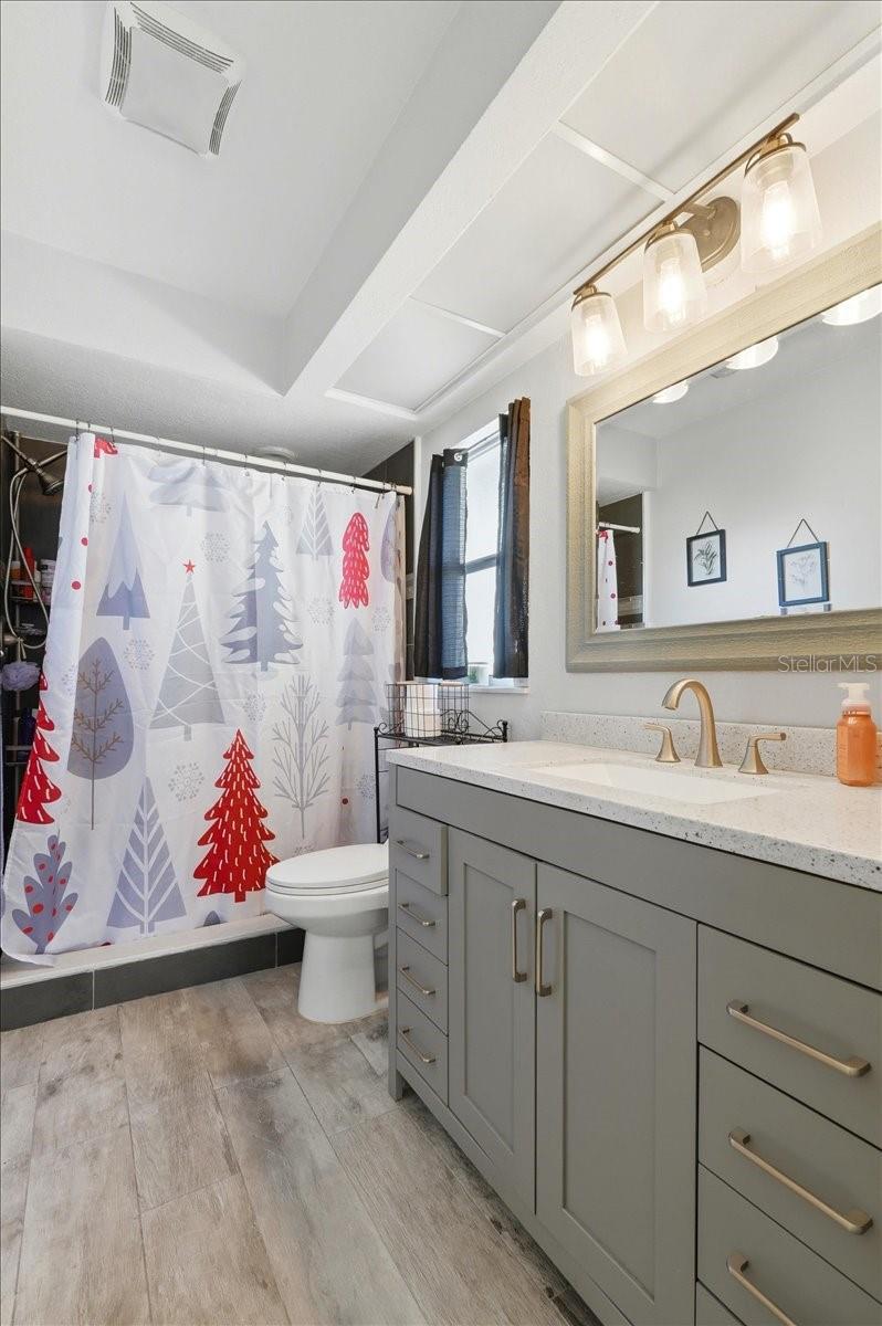 CHRISTINA WOODS - Residential