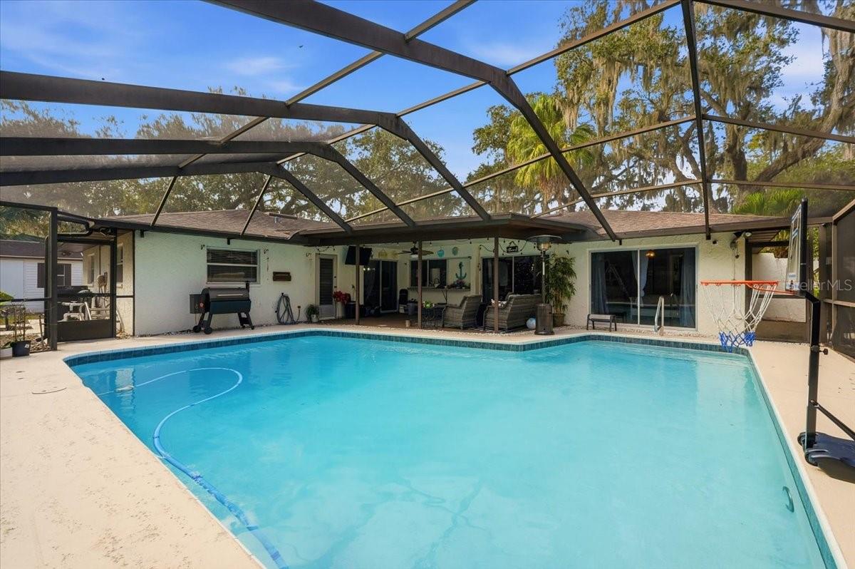 CHRISTINA WOODS - Residential