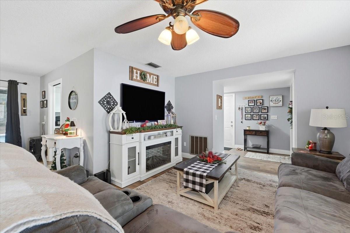 CHRISTINA WOODS - Residential