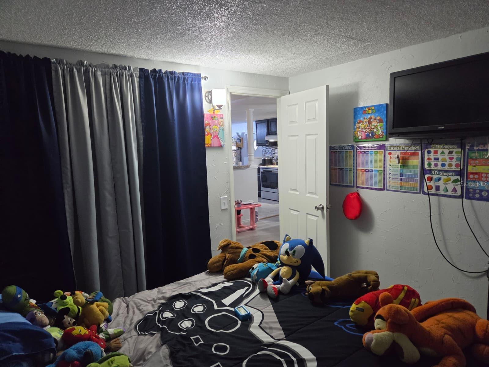 LYNNWOOD ESTATES 1ST ADD - Residential