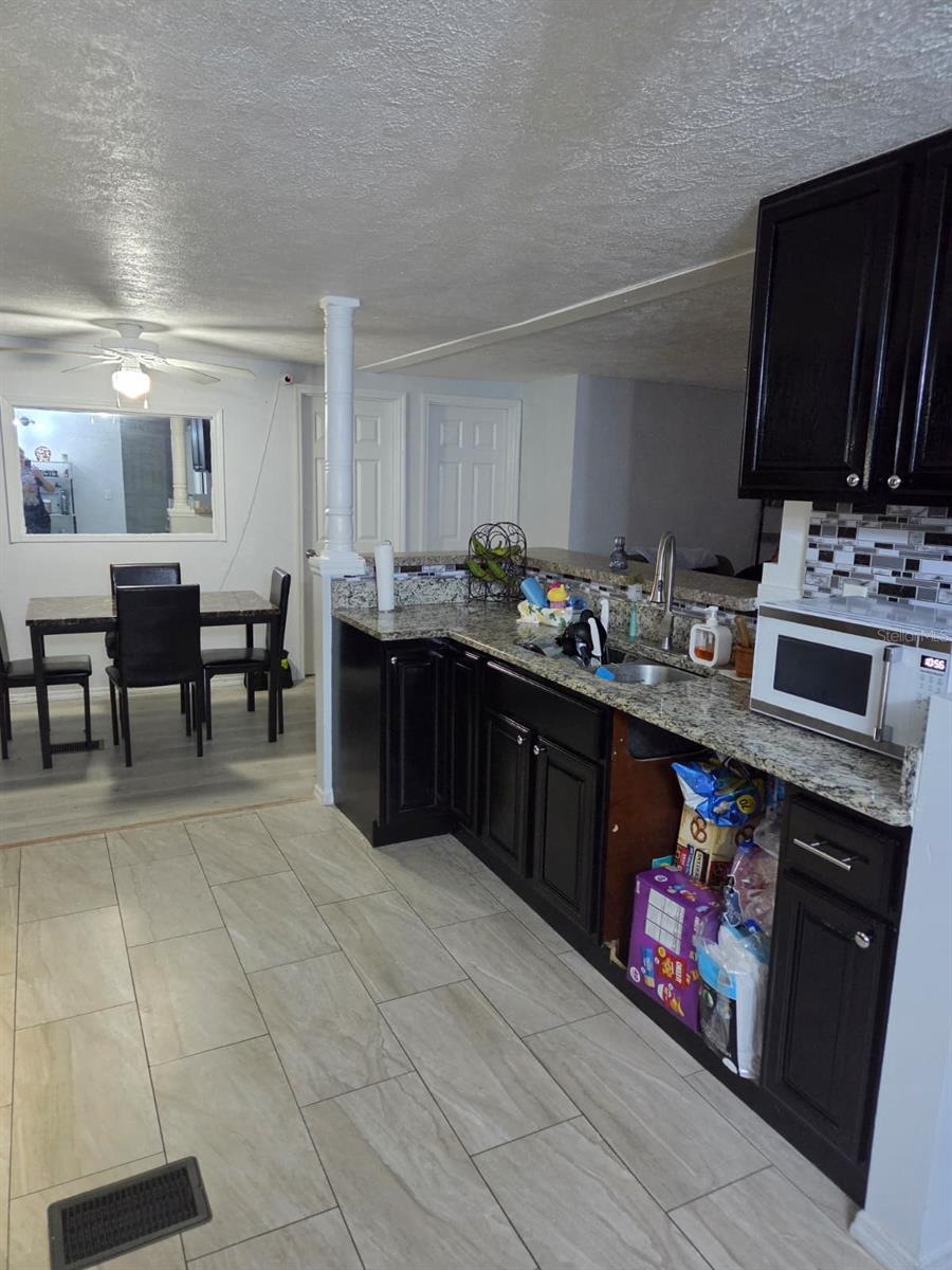 LYNNWOOD ESTATES 1ST ADD - Residential