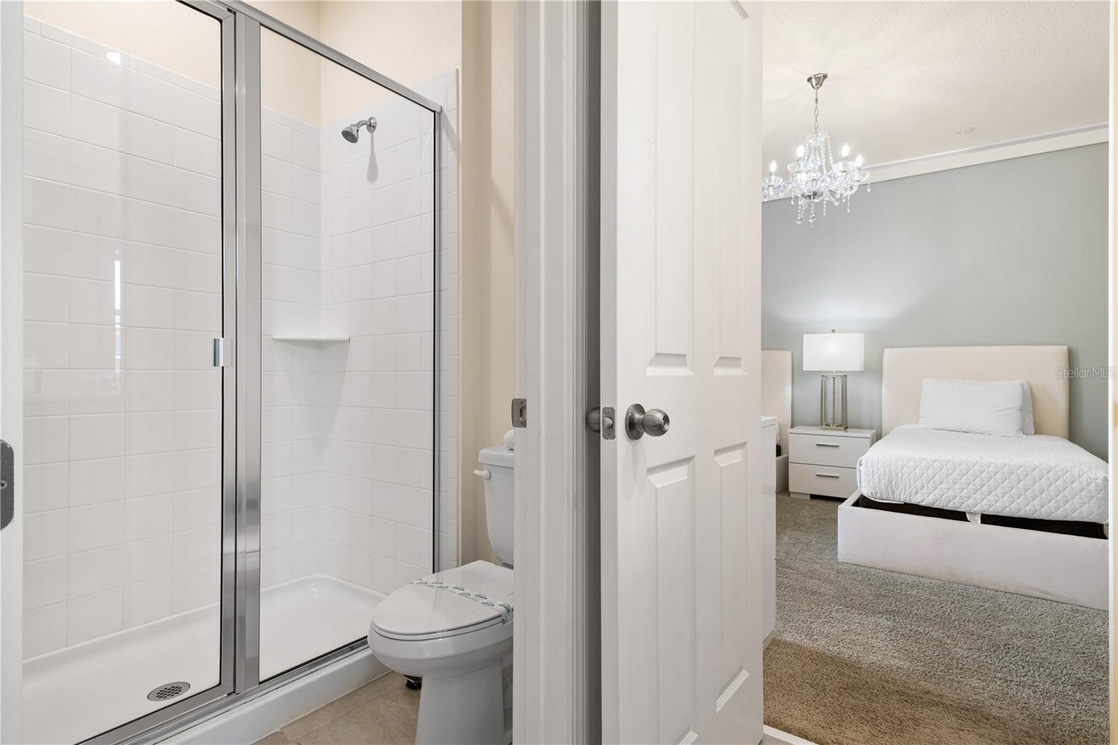 SOLARA RESIDENCE VACATION VILLAS REP - Residential
