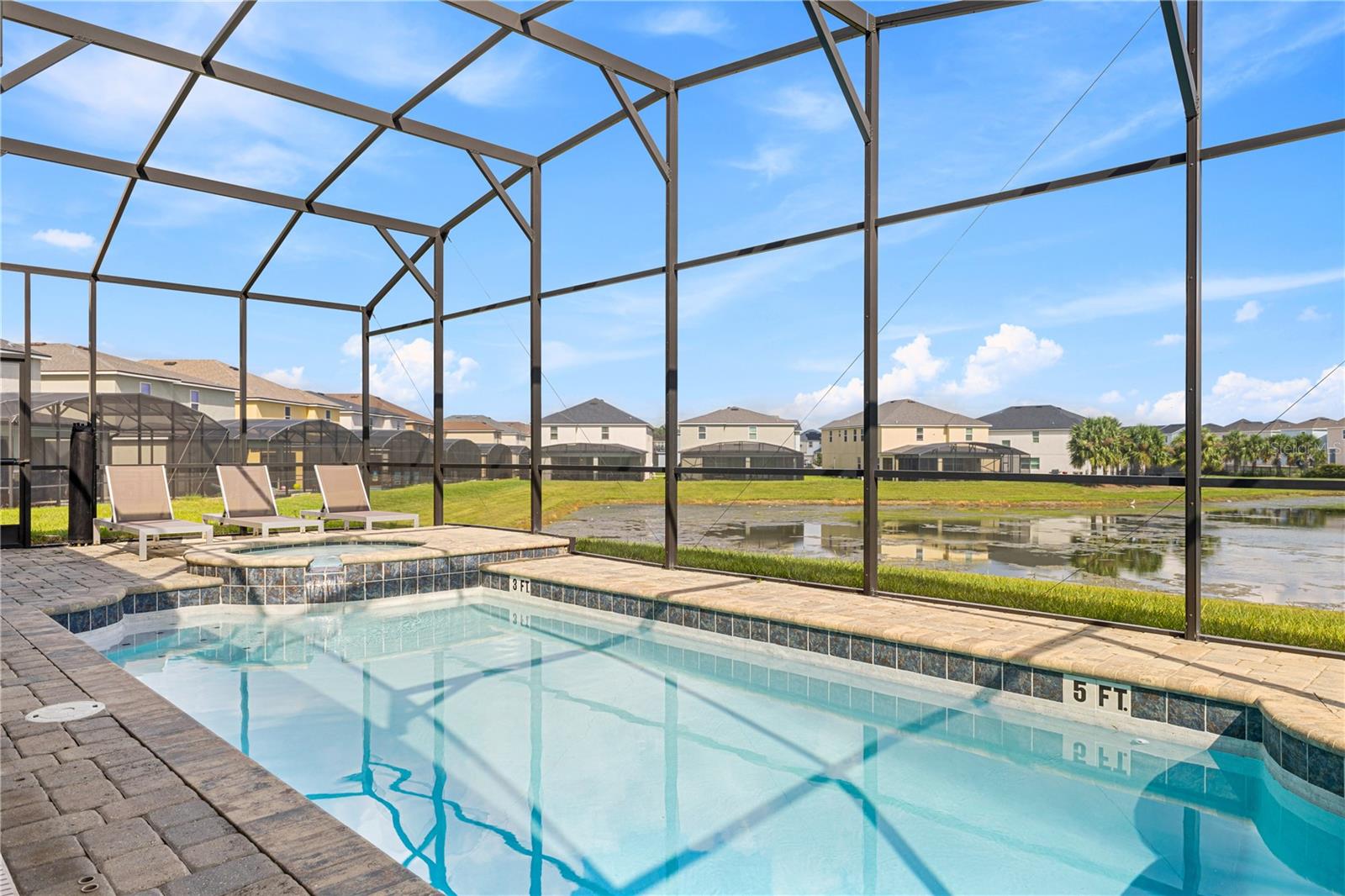 SOLARA RESIDENCE VACATION VILLAS REP - Residential