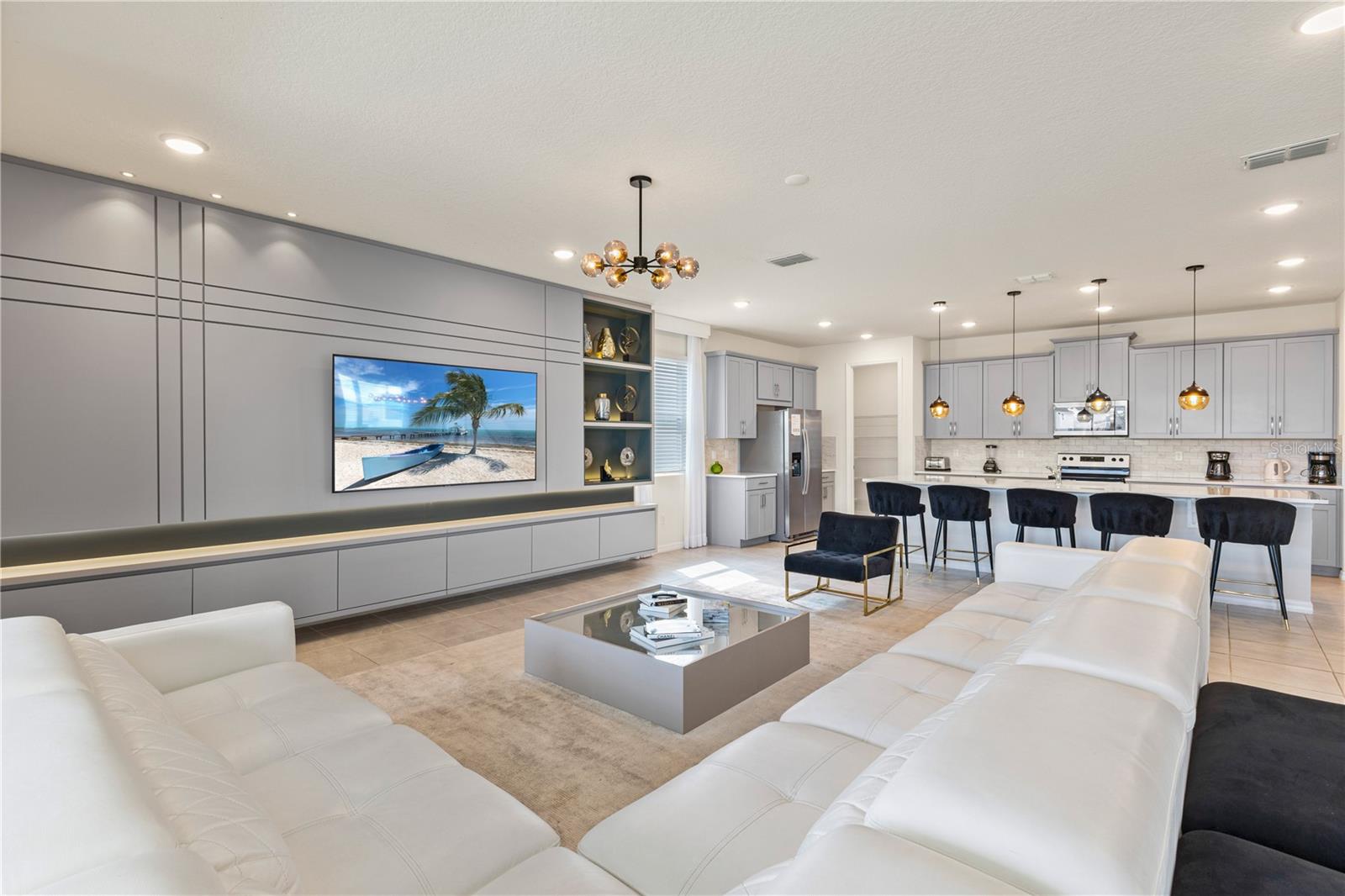SOLARA RESIDENCE VACATION VILLAS REP - Residential