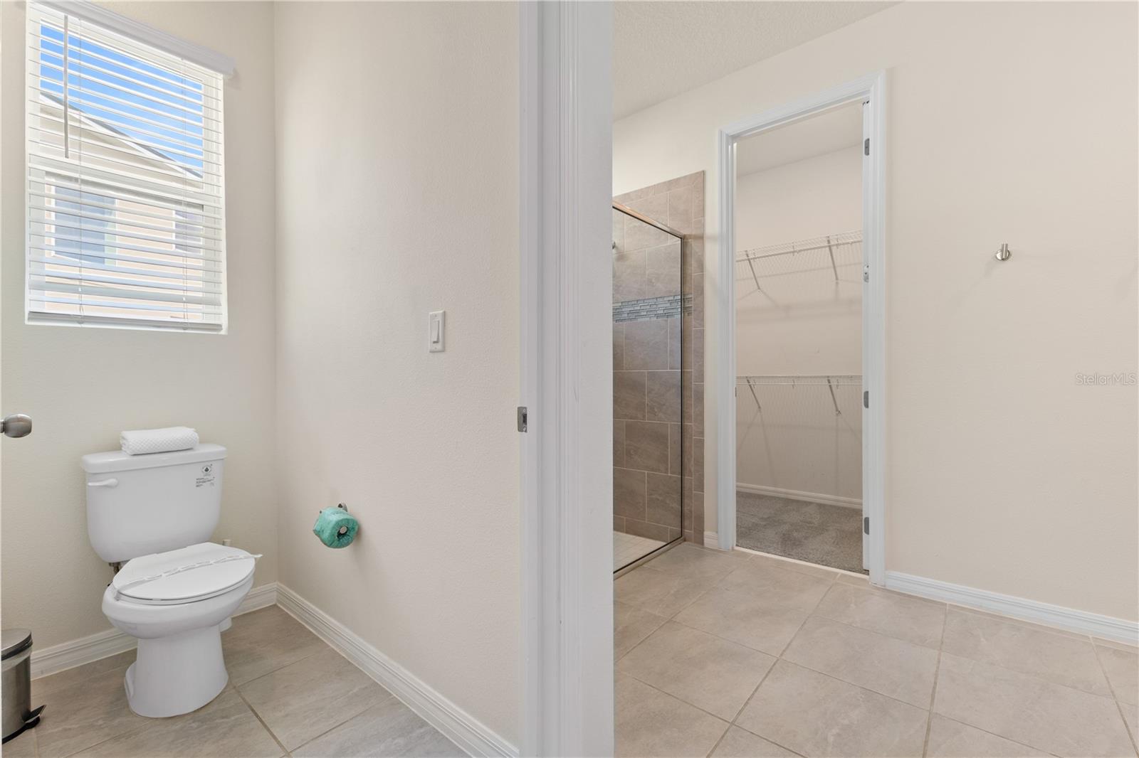 SOLARA RESIDENCE VACATION VILLAS REP - Residential