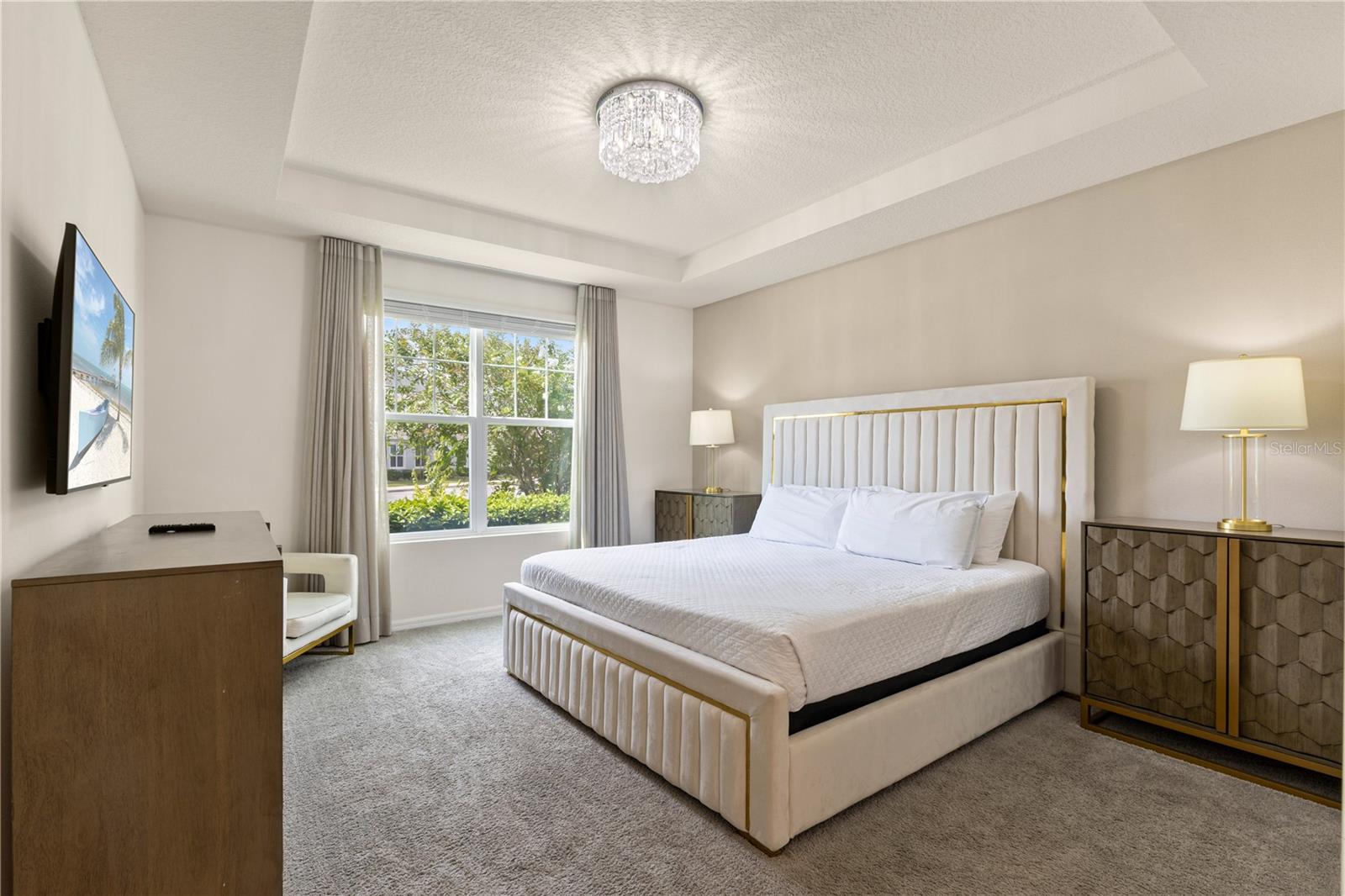 SOLARA RESIDENCE VACATION VILLAS REP - Residential