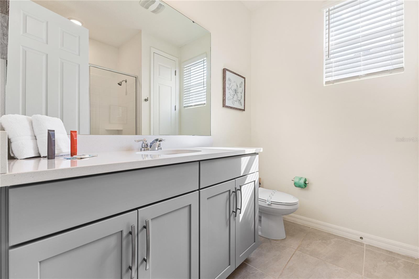 SOLARA RESIDENCE VACATION VILLAS REP - Residential