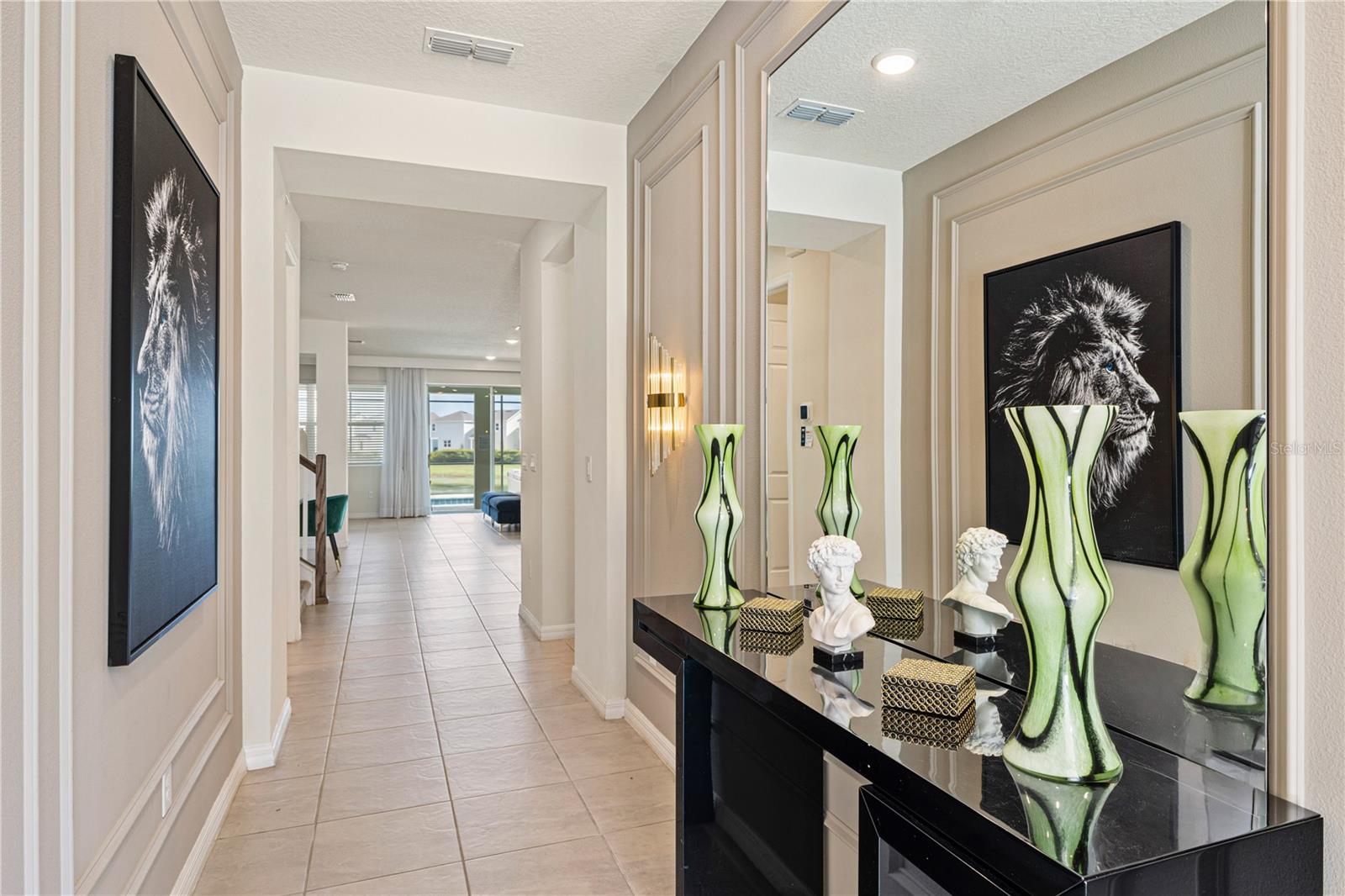 SOLARA RESIDENCE VACATION VILLAS REP - Residential