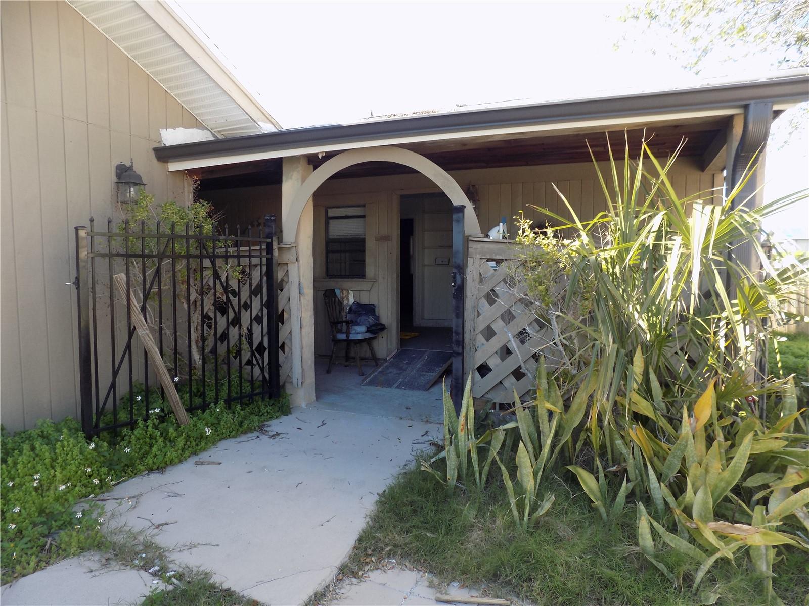 PAGES REP OF MITCHELLS BEACH - Land