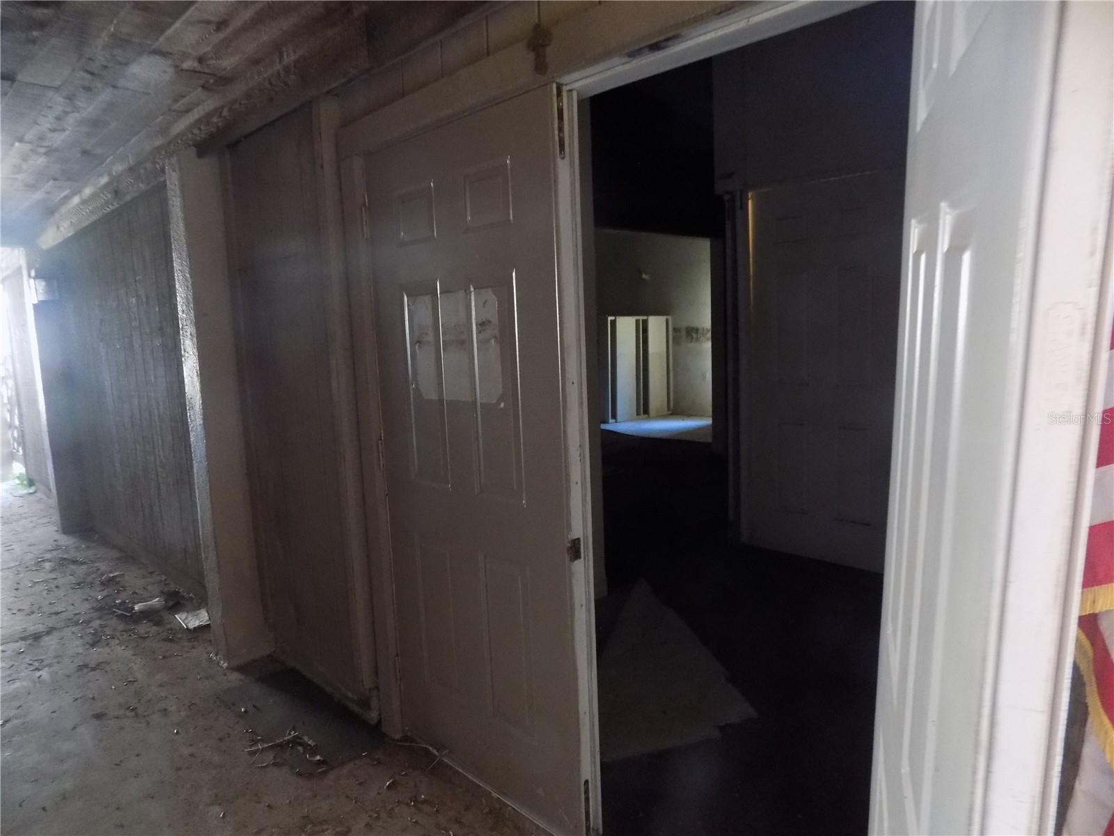 PAGES REP OF MITCHELLS BEACH - Land