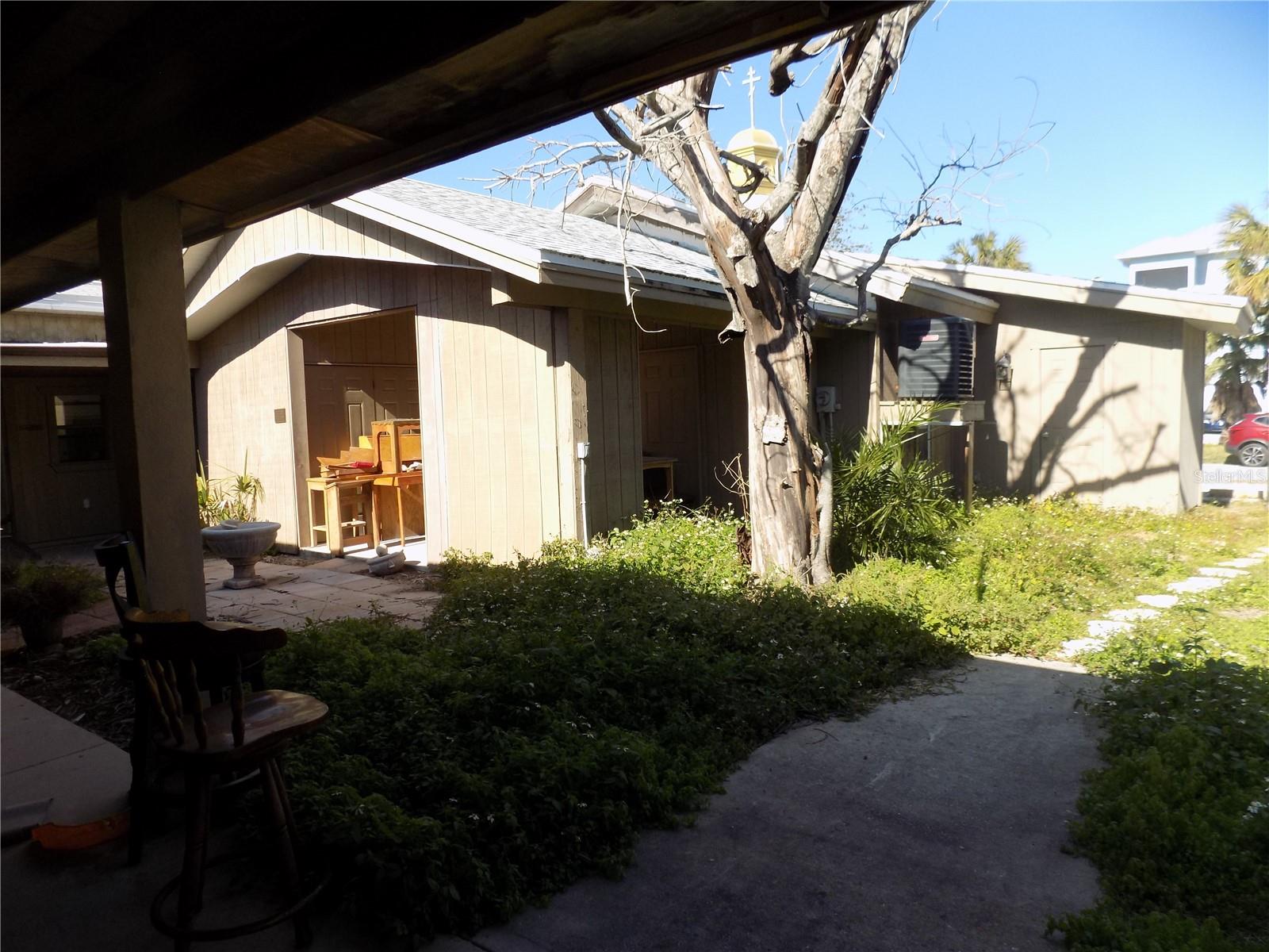 PAGES REP OF MITCHELLS BEACH - Land